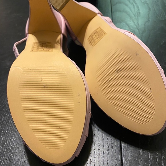 BAIT t-strap heels - 7.5 - Picture 4 of 5